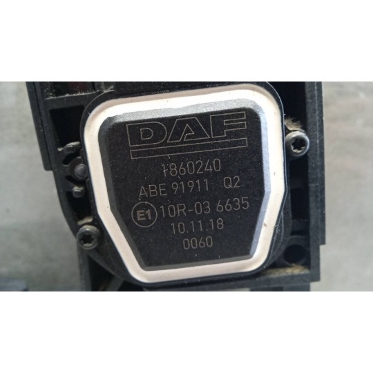 ELETRONIC THROTTLE PEDAL  DAF XF106 used