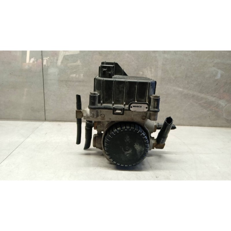 DAF VARIOUS BRAKE 2 DAF XF106 used