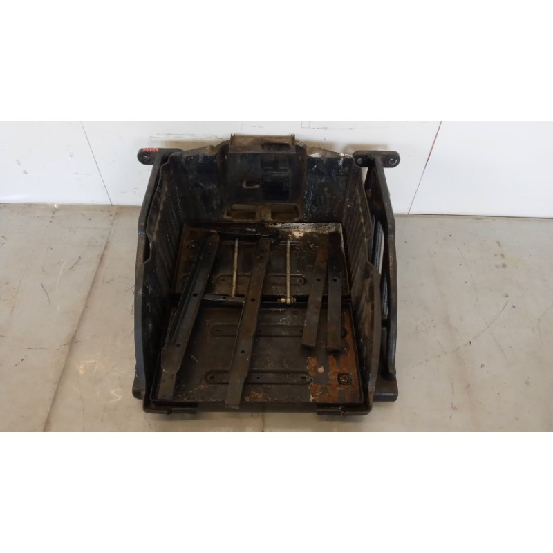 DAF PORTA BATTERIA DAF XF106 usato