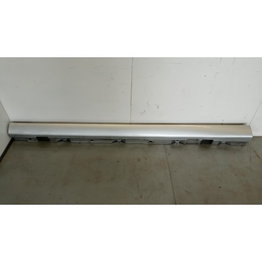 MINISKIRT LEFT MERCEDES-BENZ Classe A (W177) 2018> used