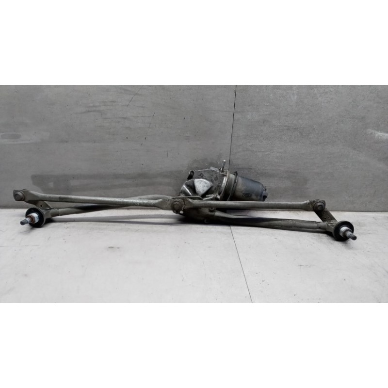 MERCEDES-BENZ van windshield wiper motor MERCEDES-BENZ van Sprinter 2013>2018 used