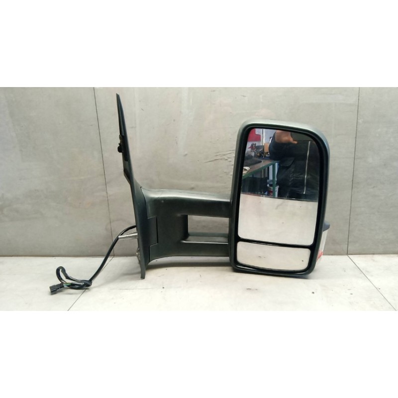 MERCEDES-BENZ van RIGHT ELETRIC REAR-VIEW MIRROR  MERCEDES-BENZ van Sprinter 2013>2018 used