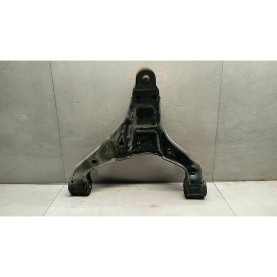 CONTROL ARM FRONT LOWER RIGHT  MERCEDES-BENZ van Sprinter 2013>2018 used