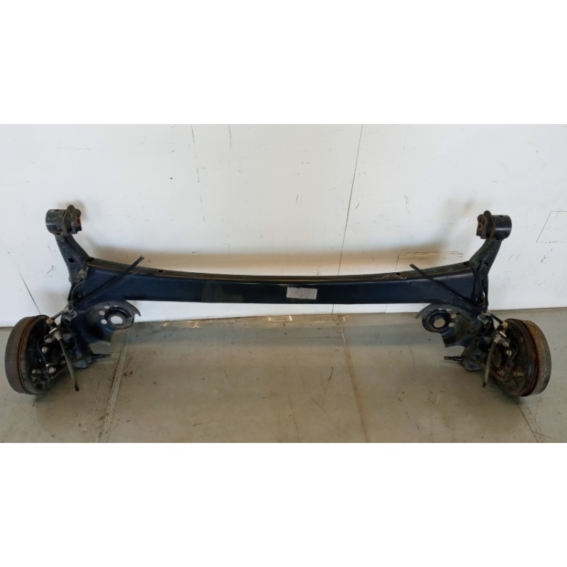 TOYOTA ASSALE POSTERIORE TOYOTA Yaris 2003>2005 usato