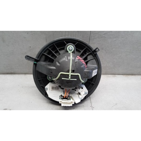 MOTORINO VENTILAZIONE INTERNA BMW Serie X1 (E84) 2012>2015 usato