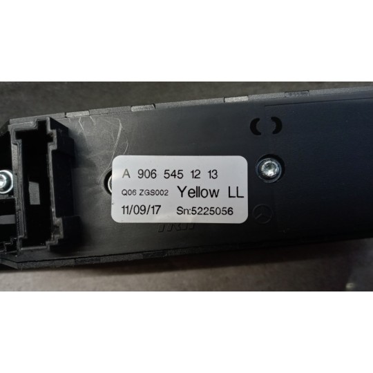 INTERRUTTORI E PULSANTI ALZAVETRI MERCEDES-BENZ van Sprinter 2013>2018 usato