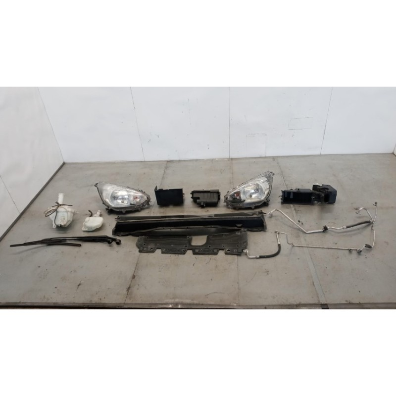 MITSUBISHI KIT FRONT MITSUBISHI Space Star 2016> used