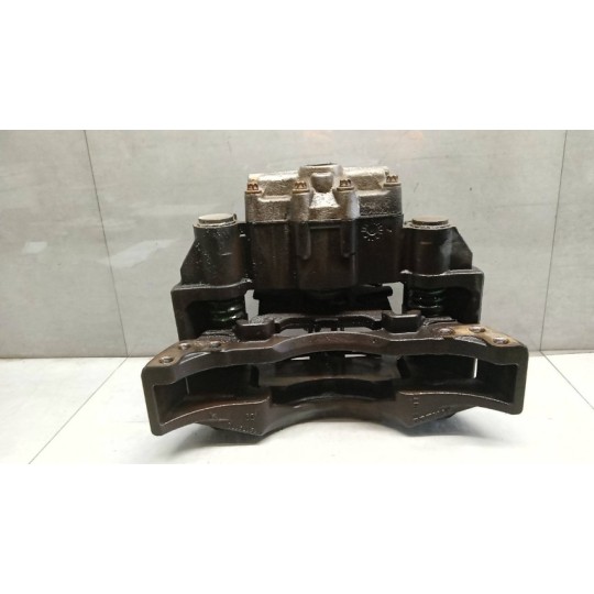 PINZA ANTERIORE SINISTRA IVECO EUROCARGO 2005>2008 usato