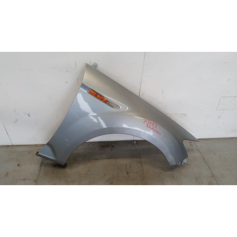 FORD RIGHT FRONT MUDGUARD  FORD Mondeo 2007 >2010 used