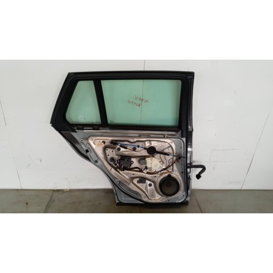 PORTA POSTERIORE SINISTRA MERCEDES-BENZ Classe C (W204) 2011>2015 usato