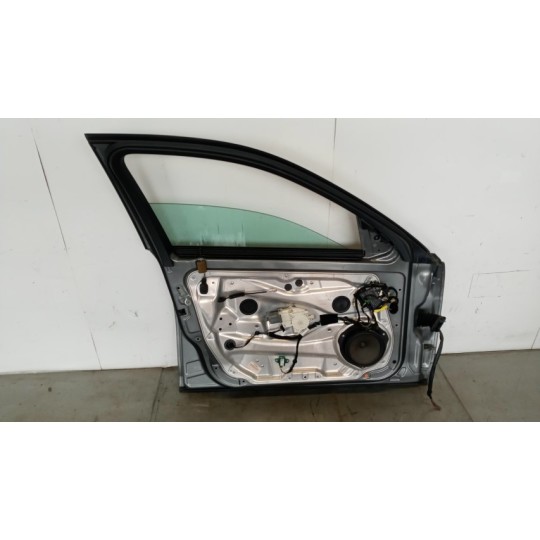 PORTA ANTERIORE SINISTRA MERCEDES-BENZ Classe C (W204) 2011>2015 usato