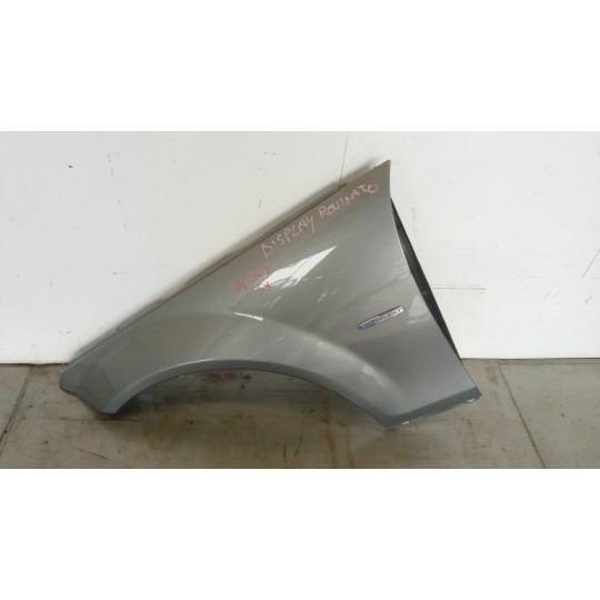 PARAFANGO ANTERIORE SINISTRO MERCEDES-BENZ Classe C (W204) 2011>2015 usato