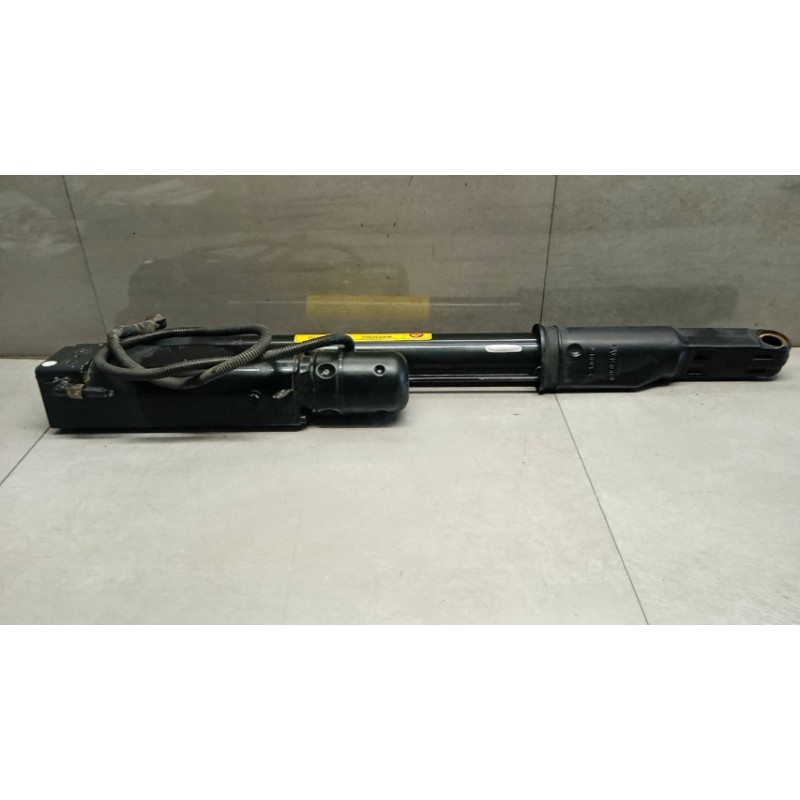 IVECO CAB LIFT PISTON  IVECO Stralis 2013> used