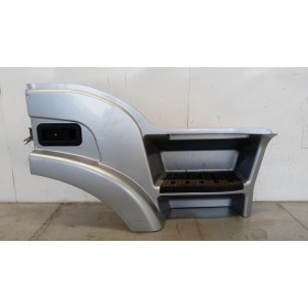 RIGHT FRONT MUDGUARD  IVECO...
