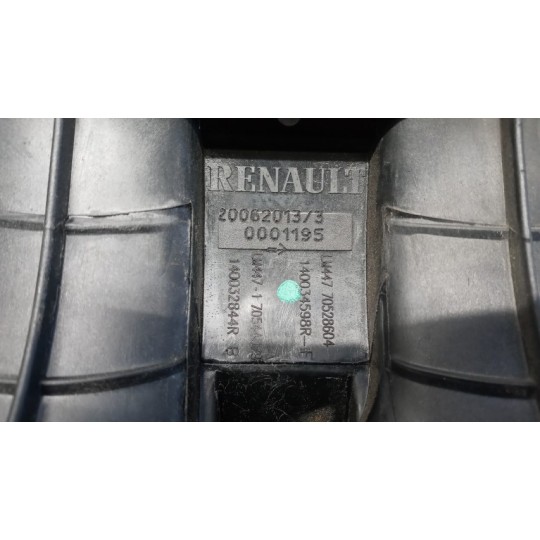 COLLETTORE RENAULT Captur 2013>2017 usato