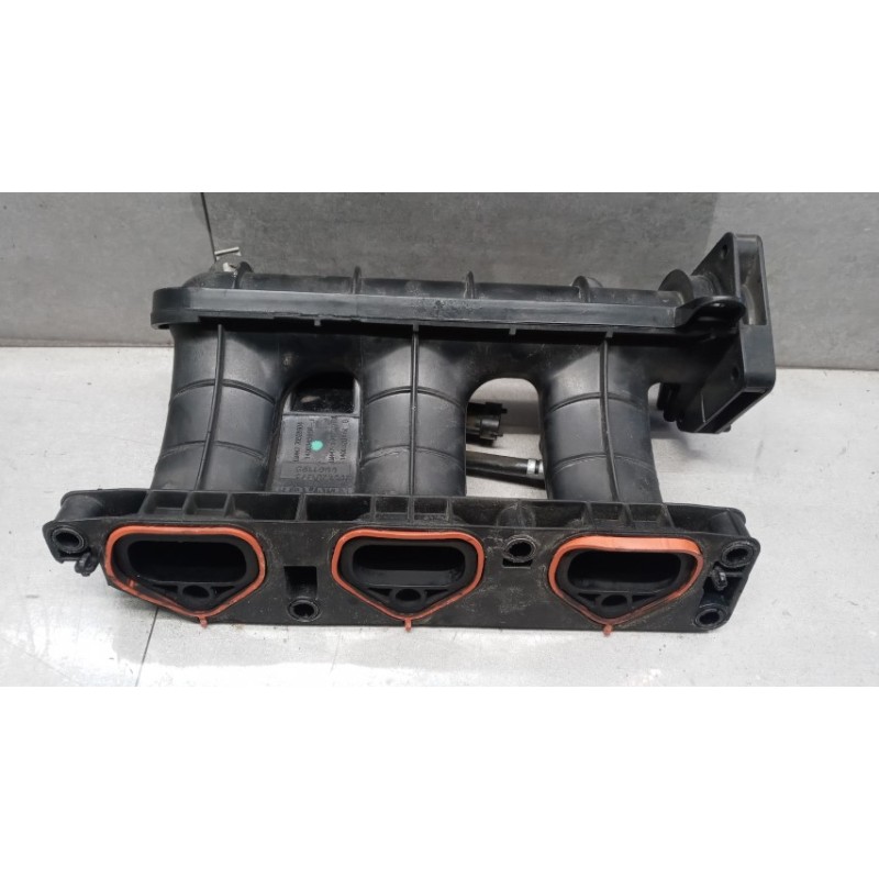 RENAULT COLLETTORE RENAULT Captur 2013>2017 usato