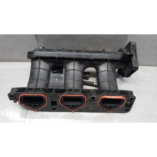 COLLETTORE RENAULT Captur 2013>2017 usato