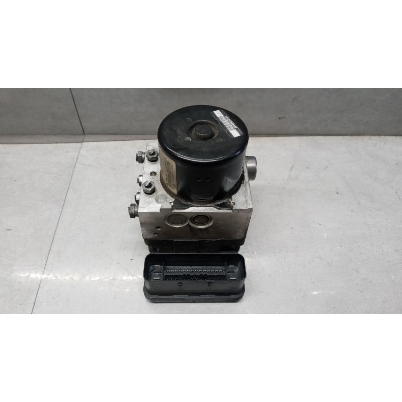 MERCEDES-BENZ ABS SYSTEM MERCEDES-BENZ Classe C (W204) 2011>2015 used
