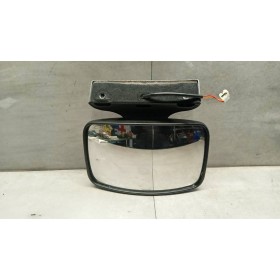 LOOK AT WHEEL MIRROR IVECO...