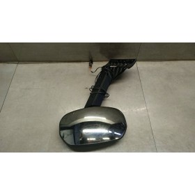 LOOK AT WHEEL MIRROR IVECO...