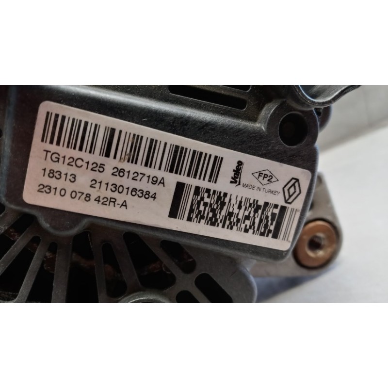RENAULT ALTERNATORE RENAULT Captur 2013>2017 usato
