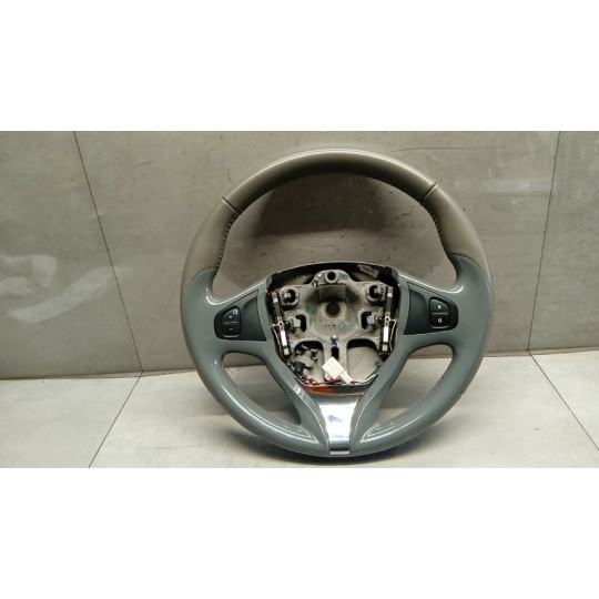 VOLANTE RENAULT Captur 2013>2017 usato