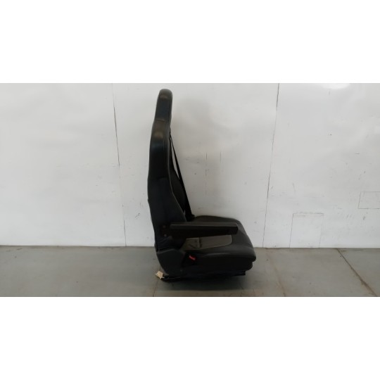 SEDILI ANTERIORI IVECO Stralis 2007>2013 usato