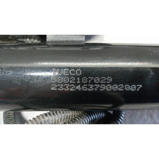 PISTONE ALZA CABINA IVECO Stralis 2007>2013 usato