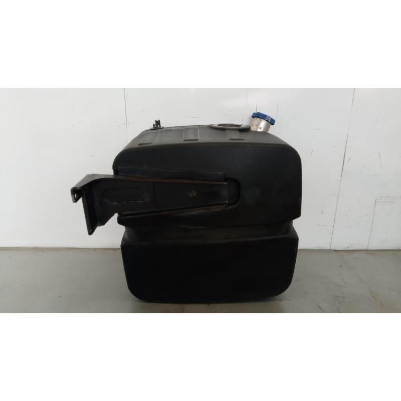 IVECO SERBATOIO ADBLUE IVECO Stralis 2007>2013 usato