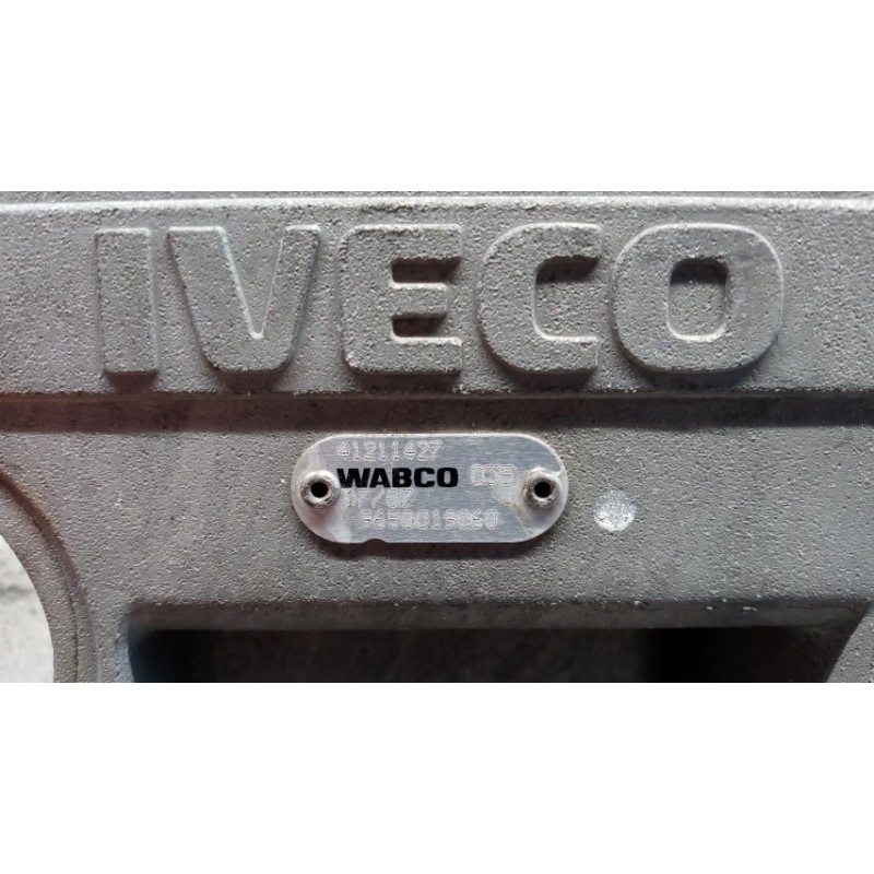 IVECO LOCKING FOOT-OPERATED IVECO Stralis 2007>2013 used