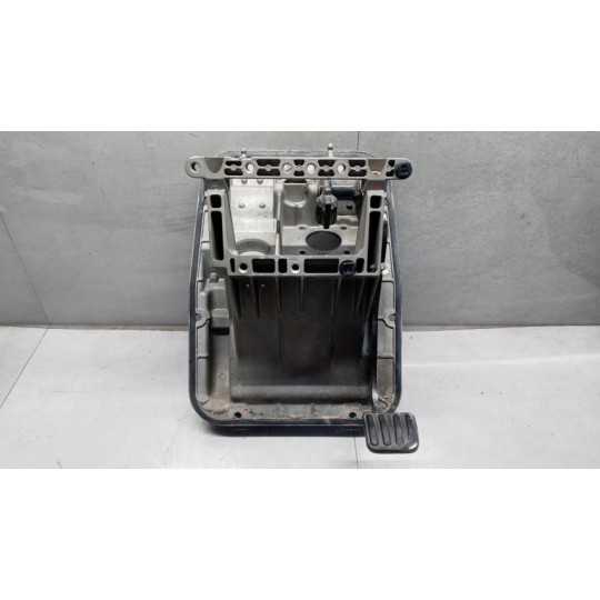 LOCKING FOOT-OPERATED IVECO Stralis 2007>2013 used