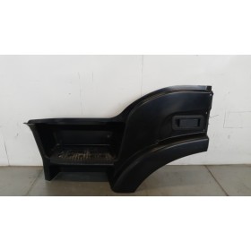 LEFT FRONT MUDGUARD  IVECO...