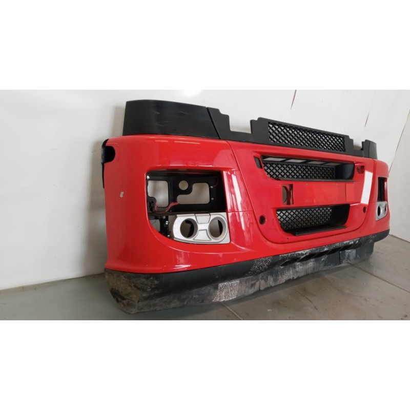 IVECO PARAURTI ANTERIORE IVECO Stralis 2007>2013 usato
