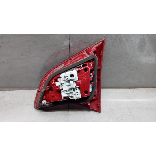 FARO POSTERIORE INTERNO SINISTRO OPEL Meriva B 2010>2014 usato