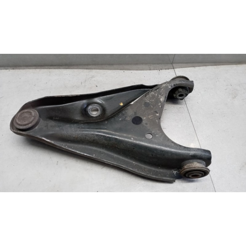 DACIA CONTROL ARM FRONT LOWER LEFT  DACIA Sandero 2012>2020 used