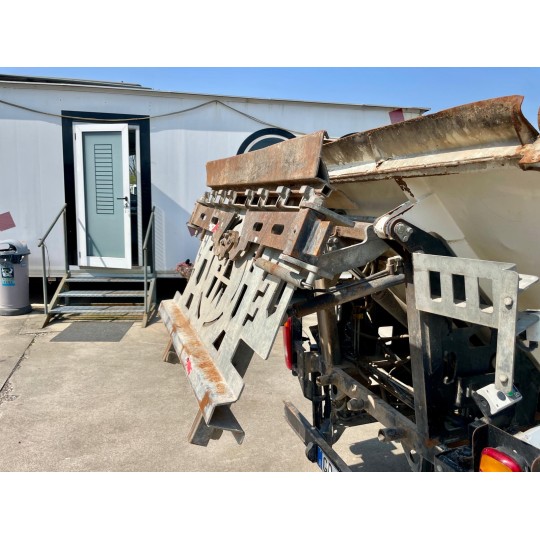 MITSUBISHI FUSO CANTER 3S13