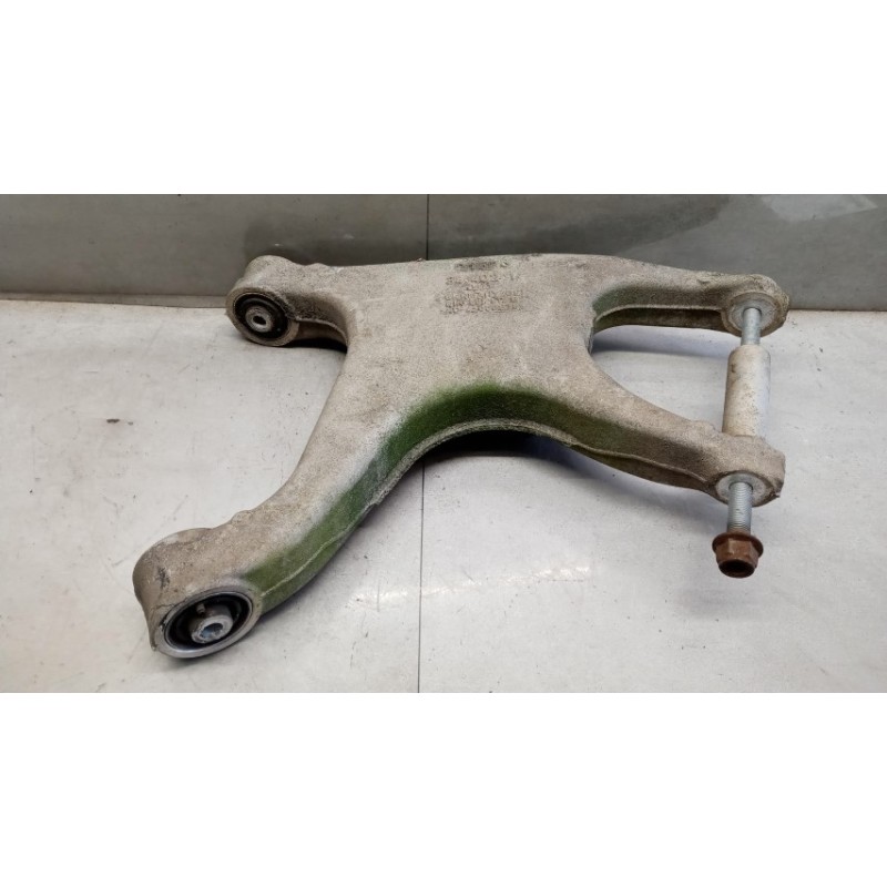 AUDI BRACCIO OSCILLANTE POSTERIORE INFERIORI DESTRO AUDI Q5 2008> usato
