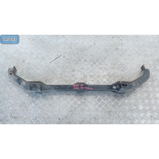 TRAVERSA SUPPORTO RADIATORE FIAT Doblo' 2005>2009 usato