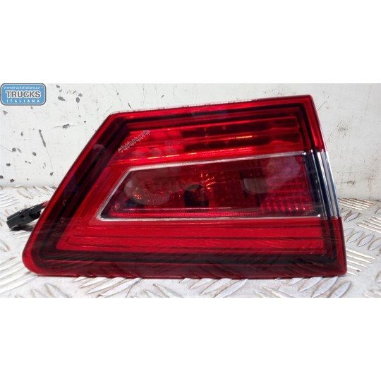 LEFT REAR LIGHT ON BACK RENAULT Clio 2012>2016 used