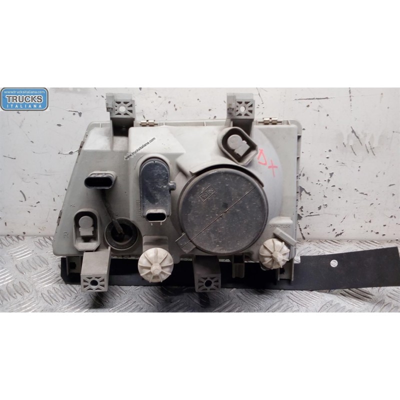 MITSUBISHI RIGHT HEADLIGHT MITSUBISHI Canter used