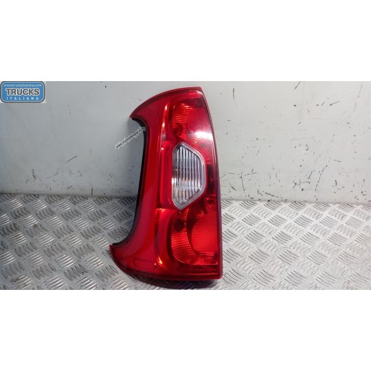FARO POSTERIORE ESTERNO SINISTRO FIAT Panda 2012> usato