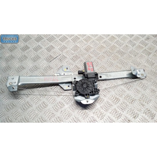 ALZA VETRI ANTERIORI SINISTRO DACIA Dokker 2013> usato