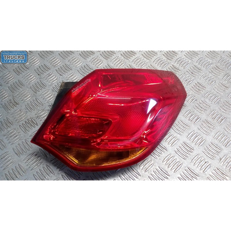 OPEL FARO POSTERIORE ESTERNO DESTRO OPEL Astra J 2012>2015 usato