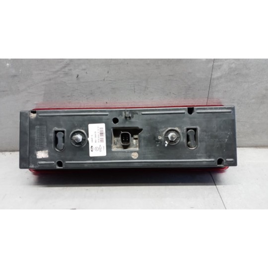 FARO POSTERIORE ESTERNO DESTRO FORD van Transit 2014>2018 usato