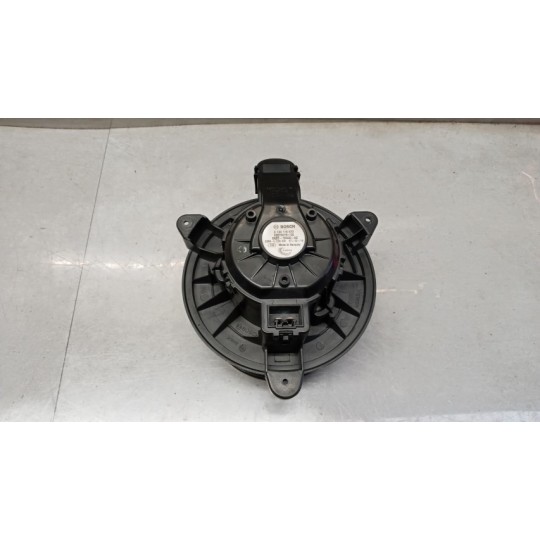 MOTORINO VENTILAZIONE INTERNA FORD van Transit 2014>2018 usato