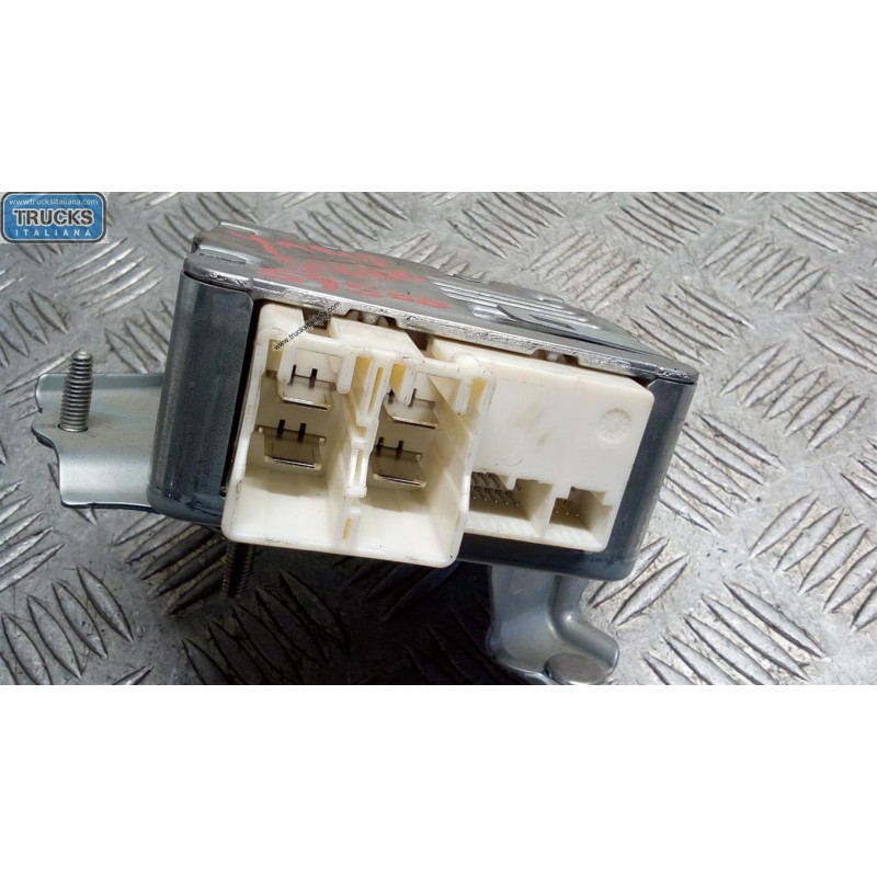 TOYOTA CENTRALINE VARIE TOYOTA Yaris 2008>2011 usato