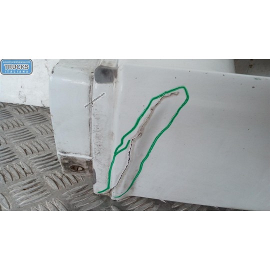 PARAURTI CENTRALE ANTERIORE MERCEDES-BENZ truck Atego euro 5 2008>2013 usato