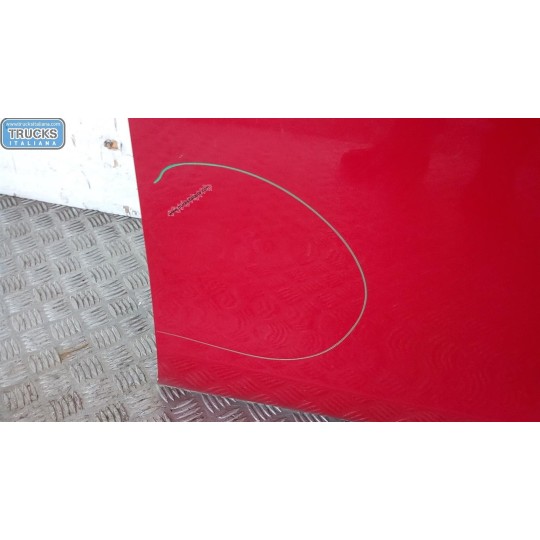 RIGHT FRONT DOOR  SUZUKI Splash 2008> used