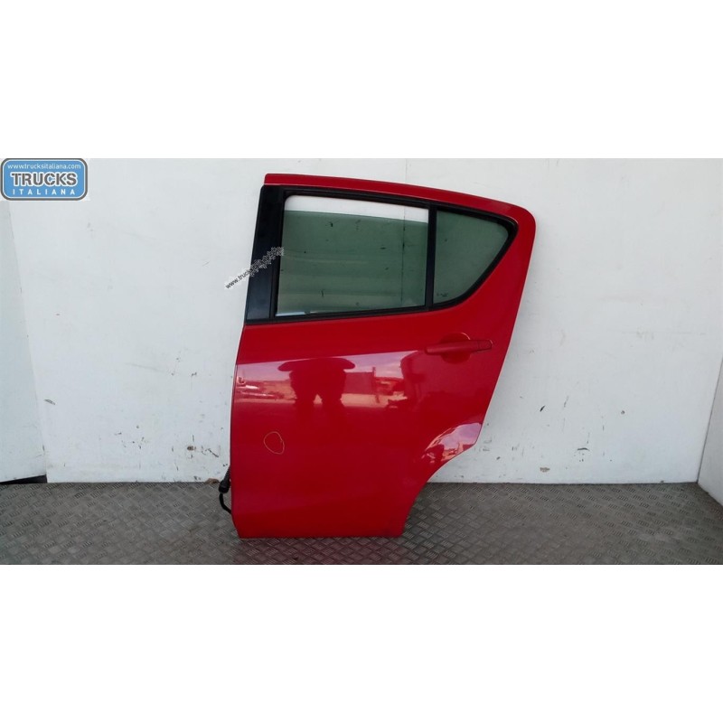 SUZUKI LEFT REAR DOOR  SUZUKI Splash 2008> used