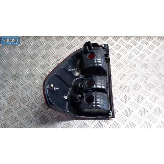 RIGHT REAR LIGHT TOYOTA Hilux 2016>2020 used